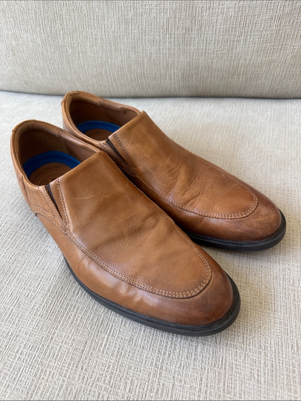 Clarks‎ Men's Slip-On Loafers in Tan Brown Leather